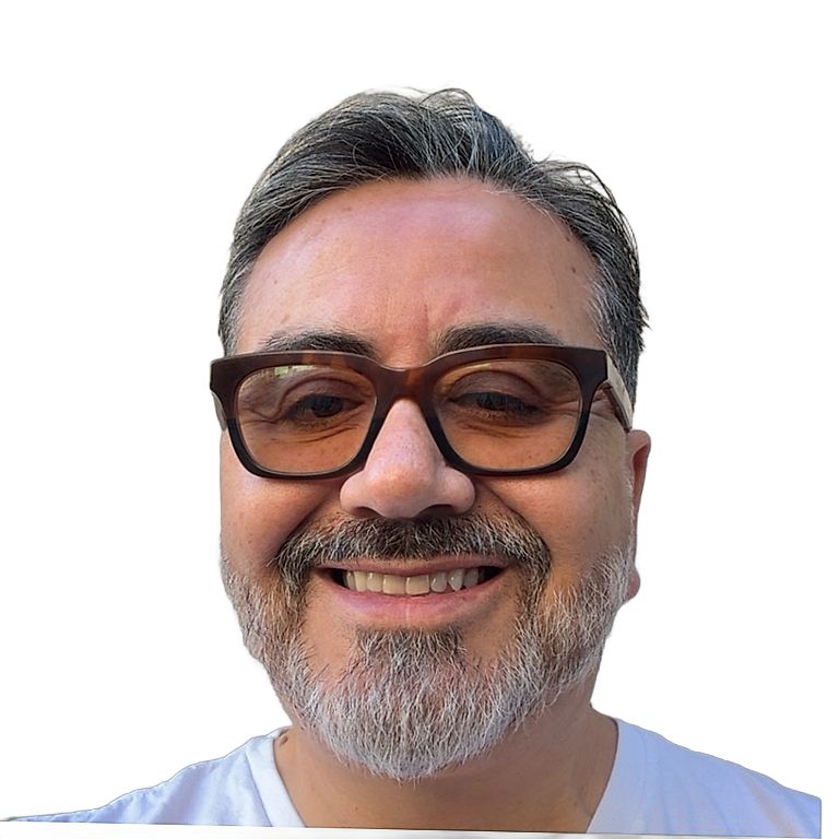 Selfie of a man uploaded to HeadshotPro AI headshot generator